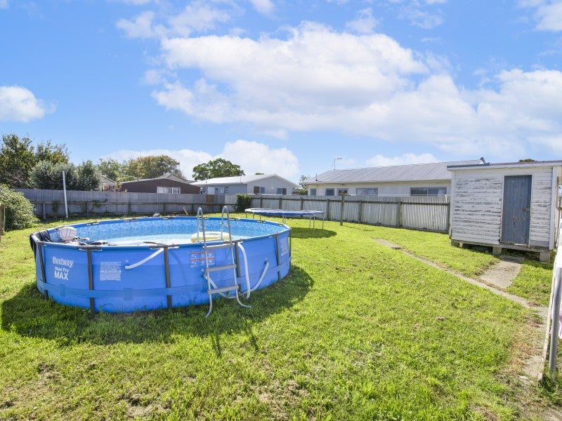 6 Darwin Crescent, Maraenui, Napier - Carousel 13