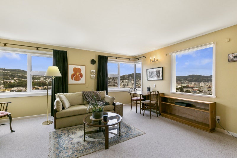 123 Austin Street, Mount Victoria, Wellington - Carousel 1