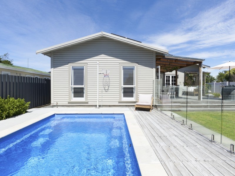 303 Mclean Street, Saint Leonards, Hastings - Carousel 2