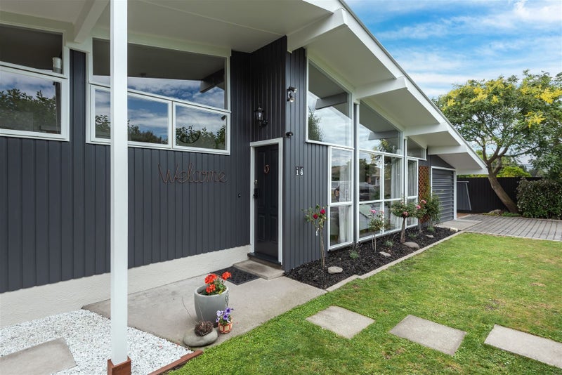 16 Bucknell Street, Sockburn, Christchurch - Carousel 1