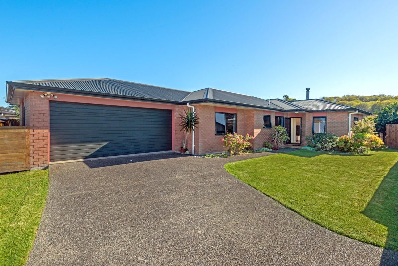 5 Westpark Place, Lytton West, Gisborne - Carousel 1