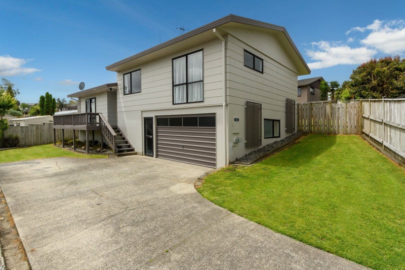 68 Townhead Crescent, Bethlehem, Tauranga - Carousel 1