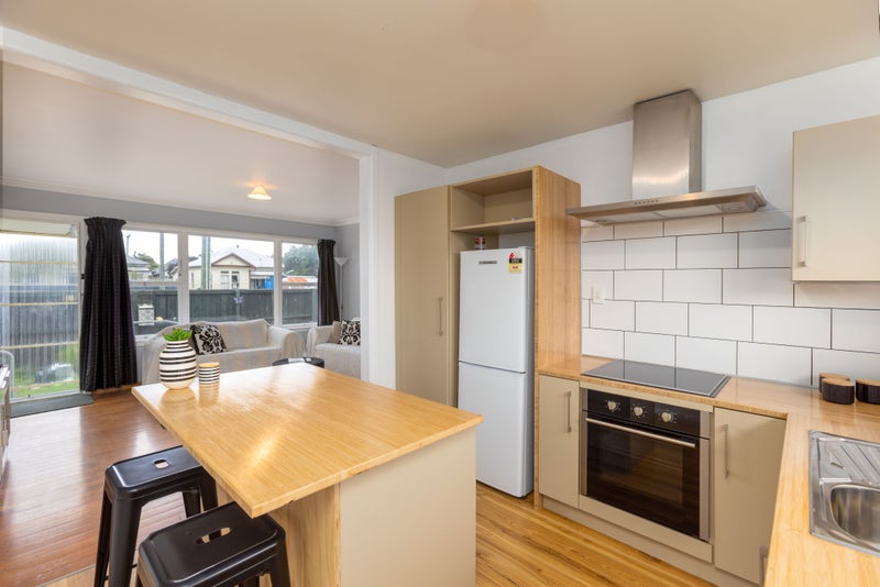 6 Havelock Street, Phillipstown, Christchurch - Carousel 2