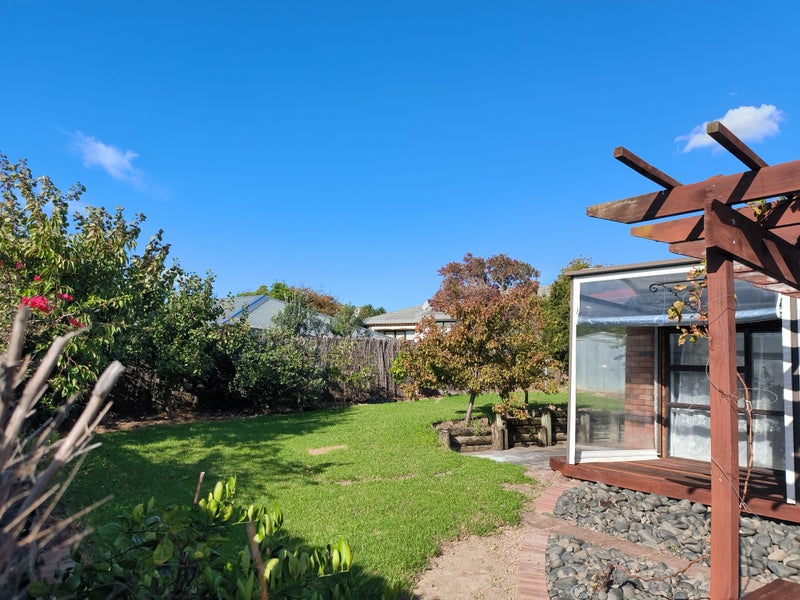 36 Simmental Crescent, Somerville, Manukau - Carousel 2