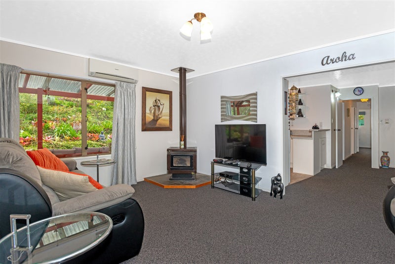 3 Magnolia Street, Outer Kaiti, Gisborne - Carousel 2