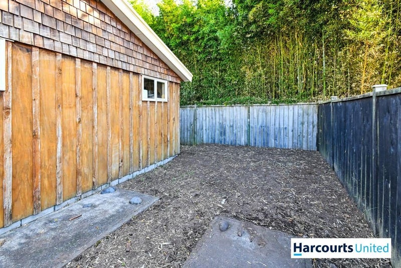 8 Village Way, Ardmore, Papakura - Carousel 13