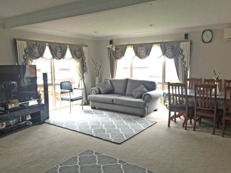 40 Awaroa Road, Sunnyvale, Auckland - Carousel 2