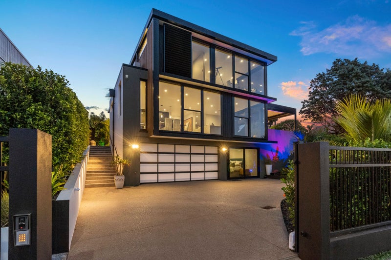 65A Coates Avenue, Orakei, Auckland - Carousel 1