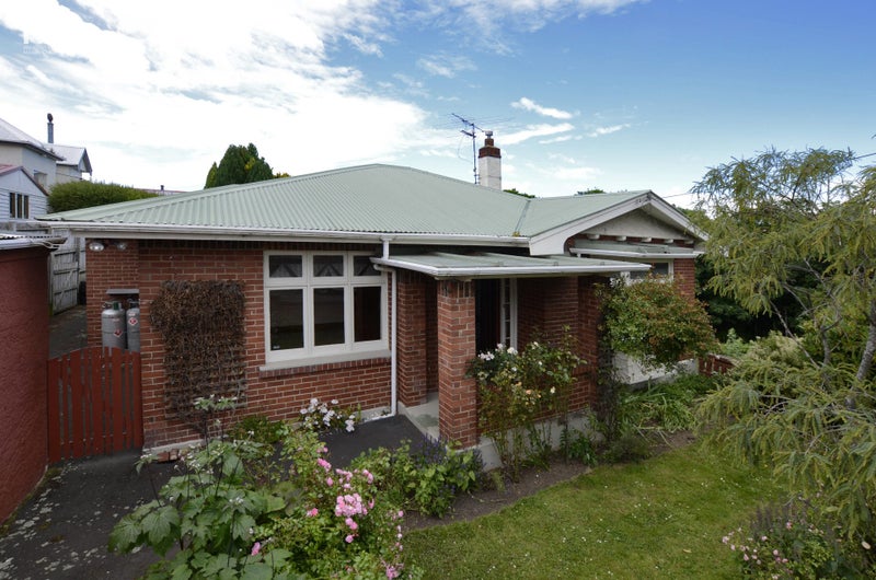 25 Neidpath Road, Mornington, Dunedin - Carousel 1