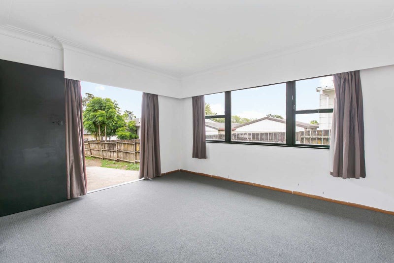 228 Dominion Road, Red Hill, Papakura - Carousel 1