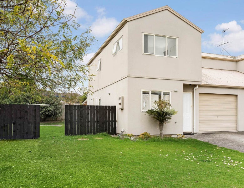 17 Serenity Place, Otara, Auckland - Carousel 1