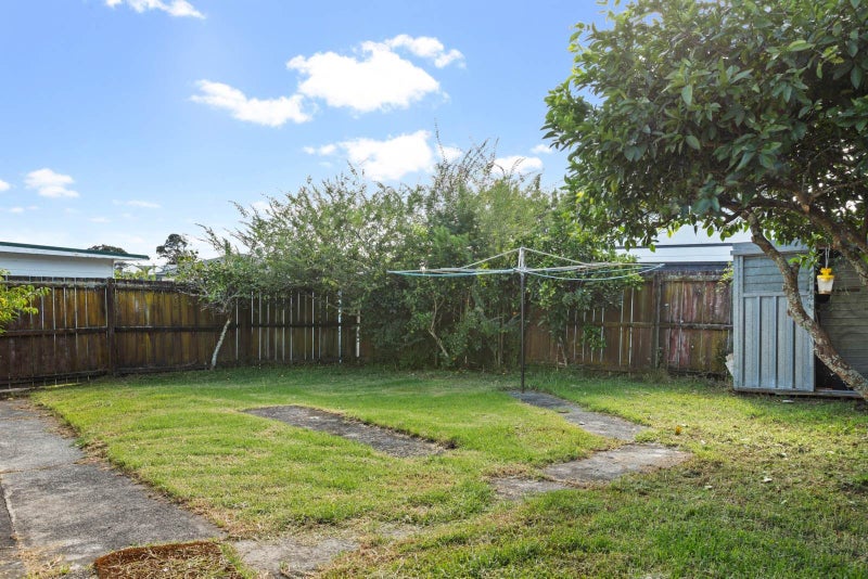 1/13 Kereru Street, Henderson, Auckland - Carousel 2
