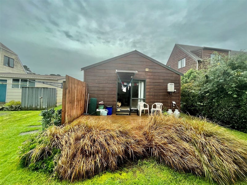 22A Sherrybrooke Place, Sunnyvale, Auckland - Carousel 2