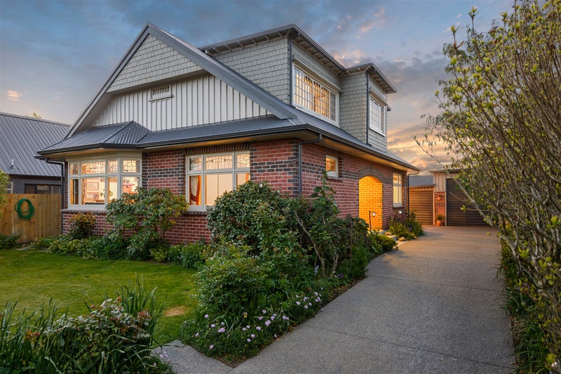 3 Strauss Place, Somerfield, Christchurch - Carousel 1