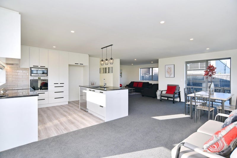 36 Plover Avenue, Amberley, Amberley - Carousel 1