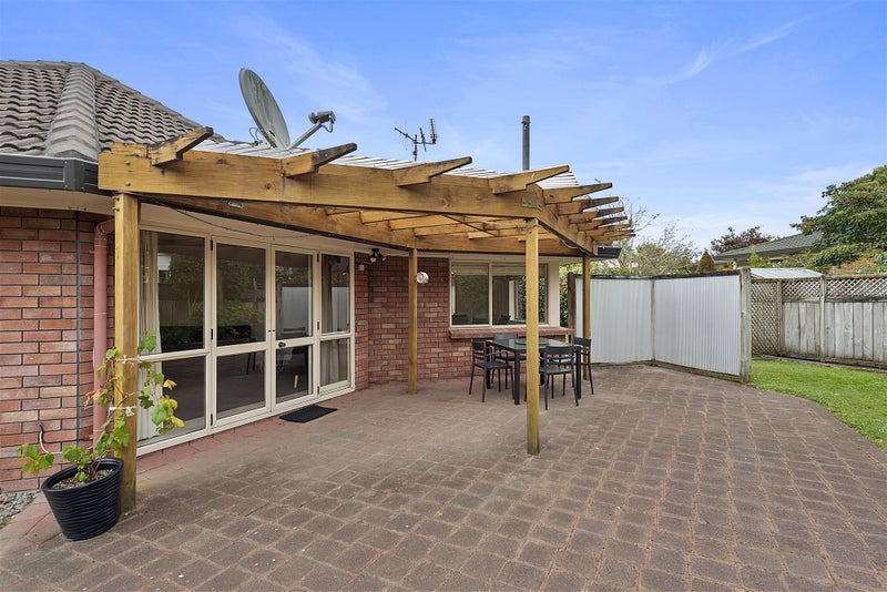 102 Endeavour Avenue, Flagstaff, Hamilton - Carousel 2