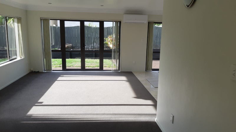 33A Kenneth Small Place, Remuera, Auckland - Carousel 2
