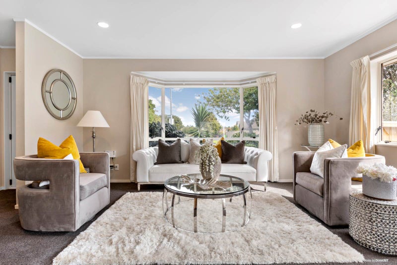 1/31 Kilimanjaro Drive, Northpark, Auckland - Carousel 2