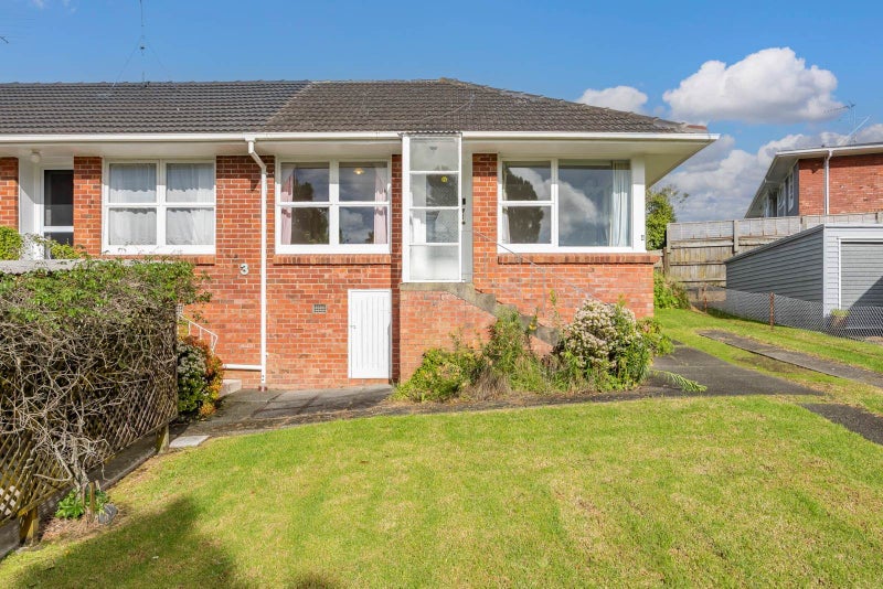 4/9 Lenihan Street, Northcote, Auckland - Carousel 2