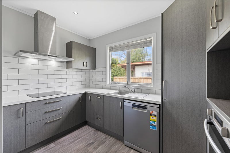 57 Knighton Road, Hillcrest, Hamilton - Carousel 2