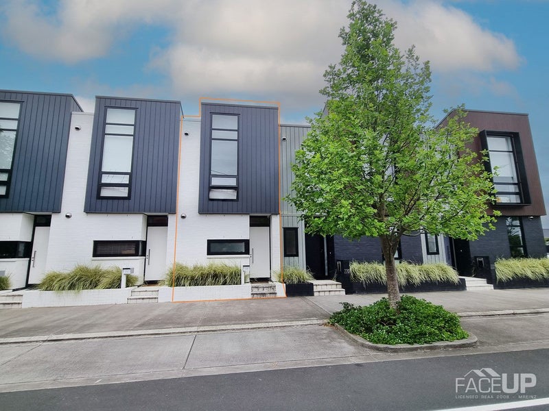 218 Hobsonville Point Road, Hobsonville, Auckland - Carousel 2