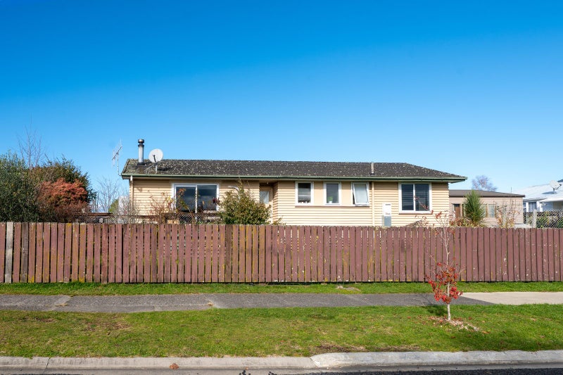 27 Te Rangitautahanga Road, Turangi - Carousel 2