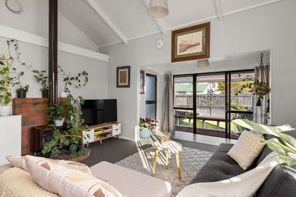 31 Sylvania Drive, Matua, Tauranga - Carousel 2