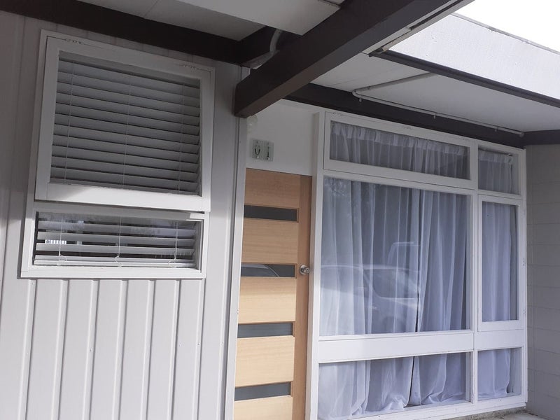 11 Clendon Court, Roslyn, Palmerston North - Carousel 1