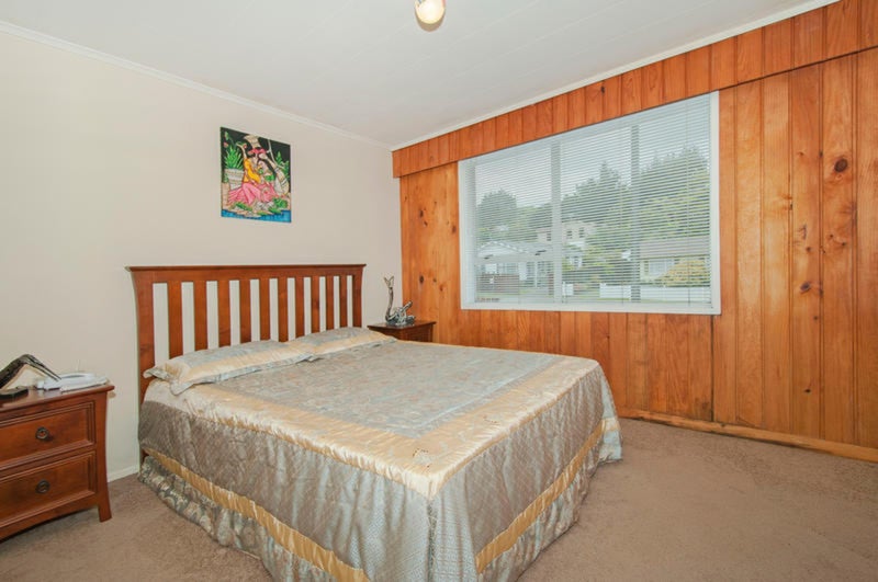 197 Major Drive, Kelson, Lower Hutt - Carousel 20