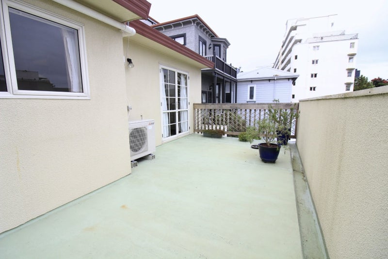 4A Macdonald Crescent, Te Aro, Wellington - Carousel 20