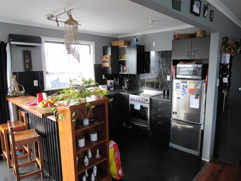 23 Hector Place, Opunake - Carousel 2