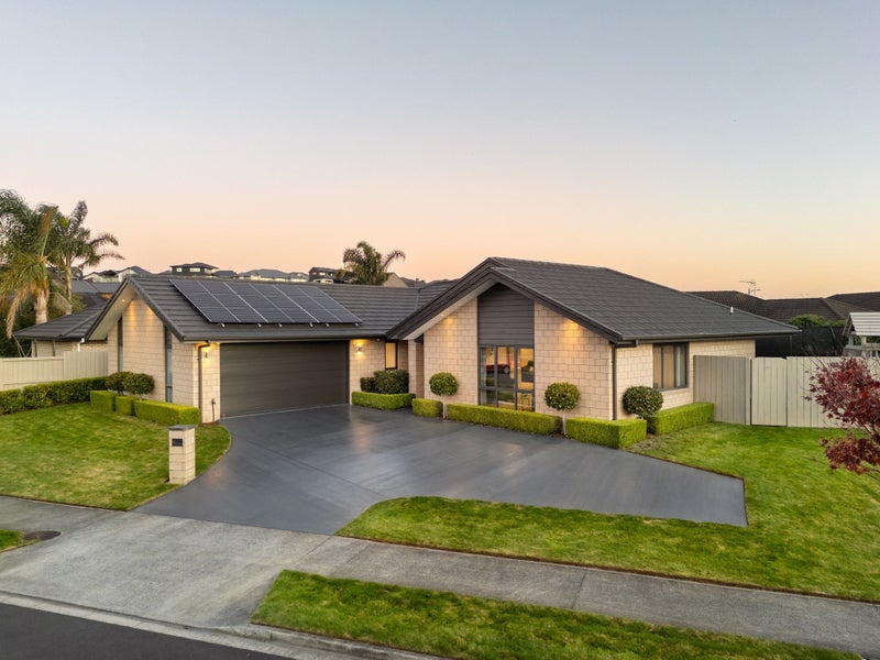 3 Vanquish Place, Flagstaff, Hamilton - Carousel 1