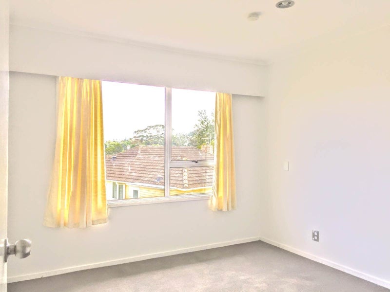 4 Kirkwood Place, New Windsor, Auckland - Carousel 2