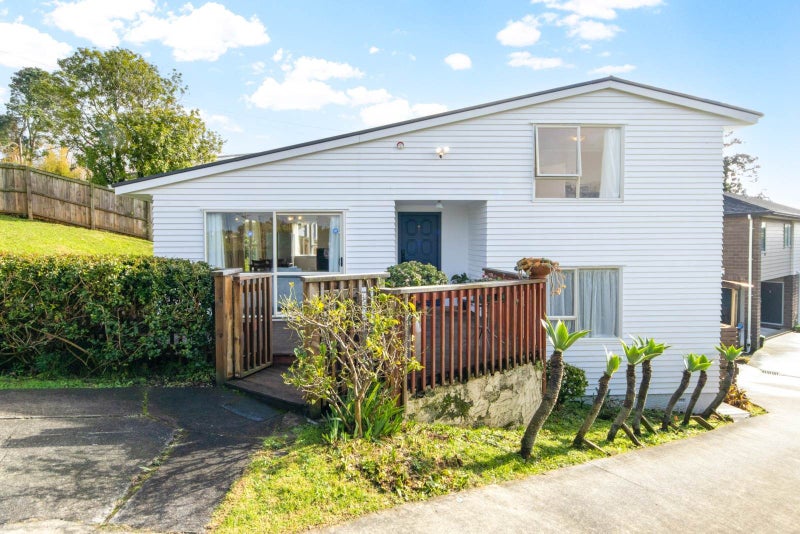 61 Albrecht Avenue, Mount Roskill, Auckland - Carousel 1