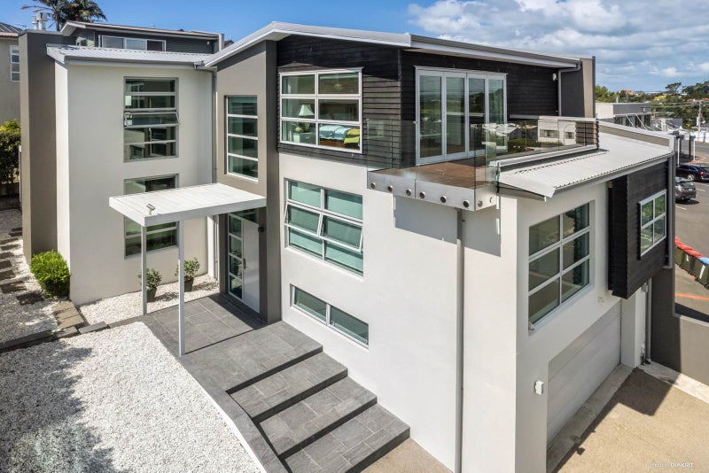 48A Waimarie Street, St Heliers, Auckland - Carousel 2