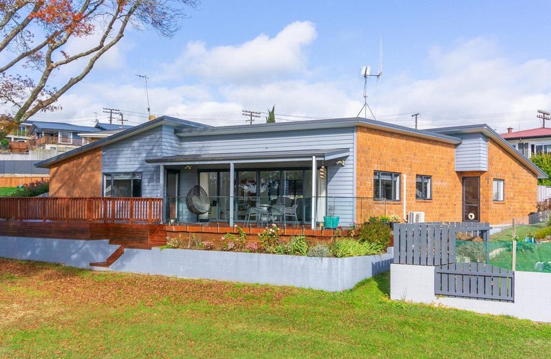 15 Scott Crescent, Te Awamutu, Te Awamutu - Carousel 1