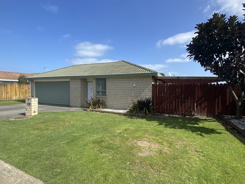 45 Morewa Place, Takanini, Auckland - Carousel 2