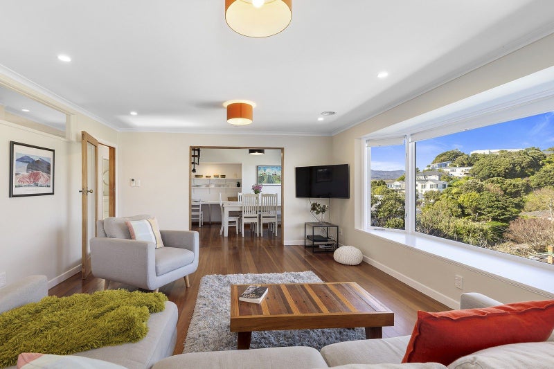 4 Seatoun Heights Road, Seatoun, Wellington - Carousel 2