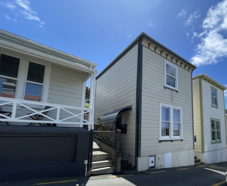 4 Yale Road, Mount Cook, Wellington - Carousel 22