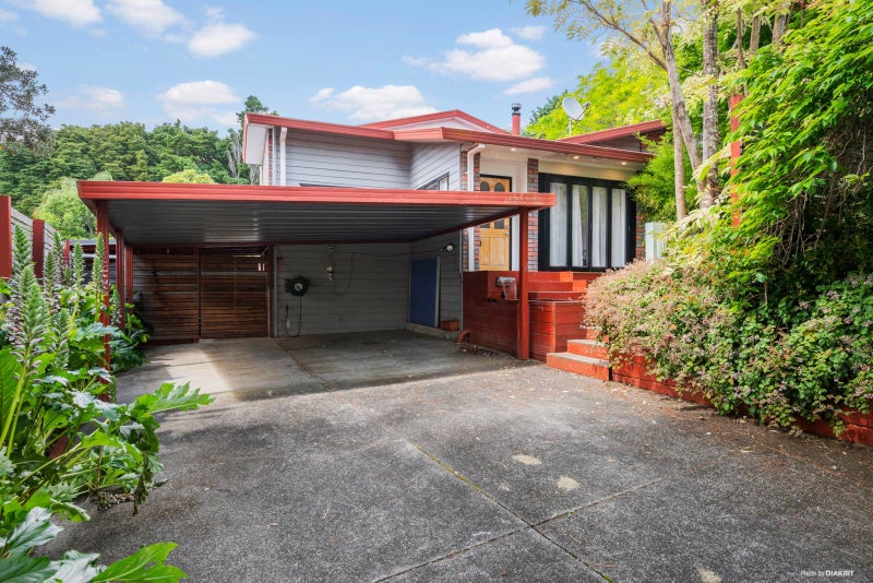 9 Mahoe Glade, Patumahoe, Pukekohe - Carousel 1