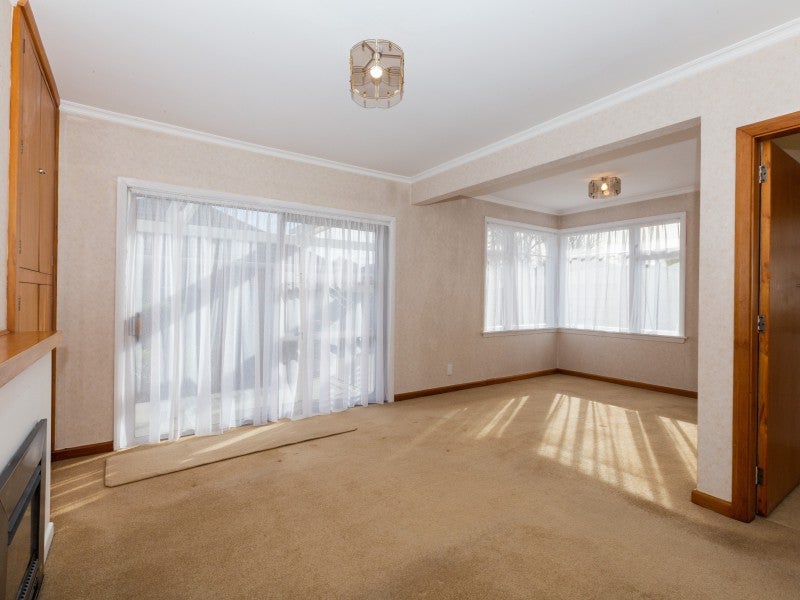 7 Waters Street, Hoon Hay, Christchurch - Carousel 2