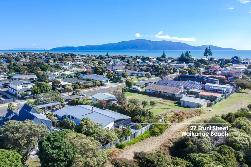 27 Eruini Street, Waikanae Beach, Waikanae - Carousel 1