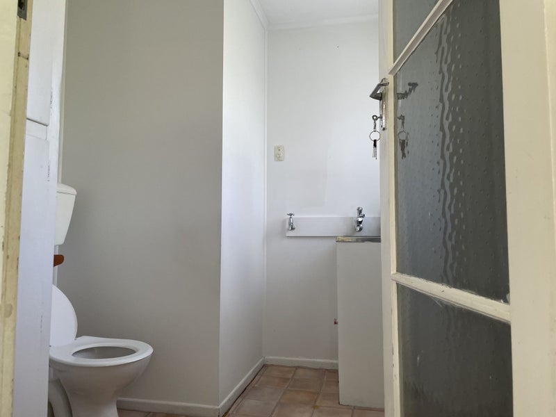 32 Bruce Road, Glenfield, Auckland - Carousel 16