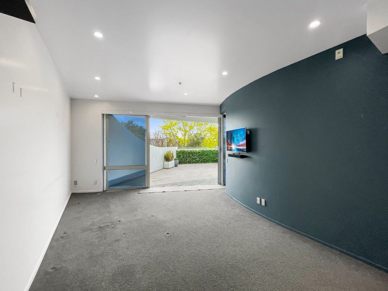 202/86 The Strand, Auckland Central, Auckland - Carousel 2