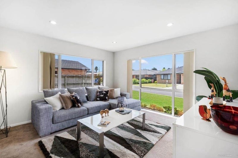 23 Magnolia Drive, Waiuku, Waiuku - Carousel 11