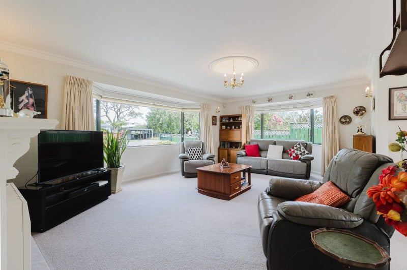 457 Ruahine Street, Terrace End, Palmerston North - Carousel 2