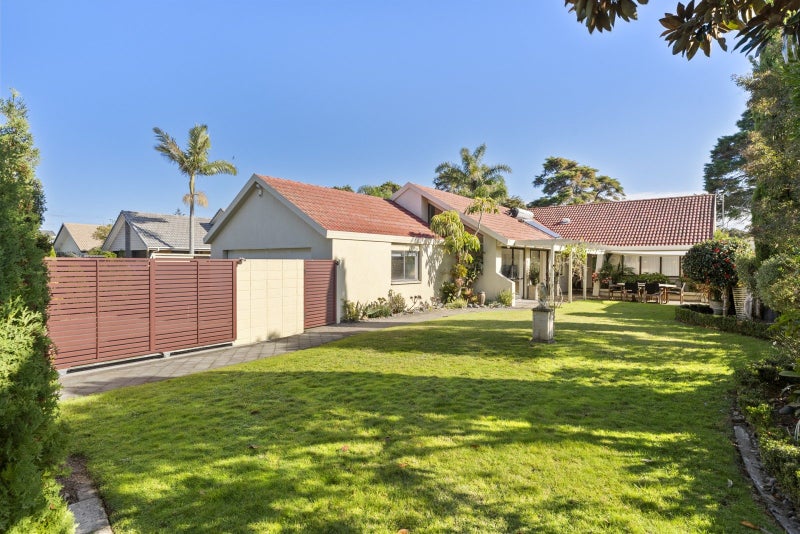 19 Berescourt Place, Mount Maunganui, Mount Maunganui - Carousel 2