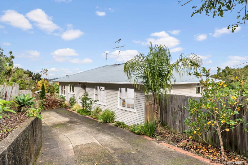 63 Belfast Street, Hillsborough, Auckland - Carousel 1