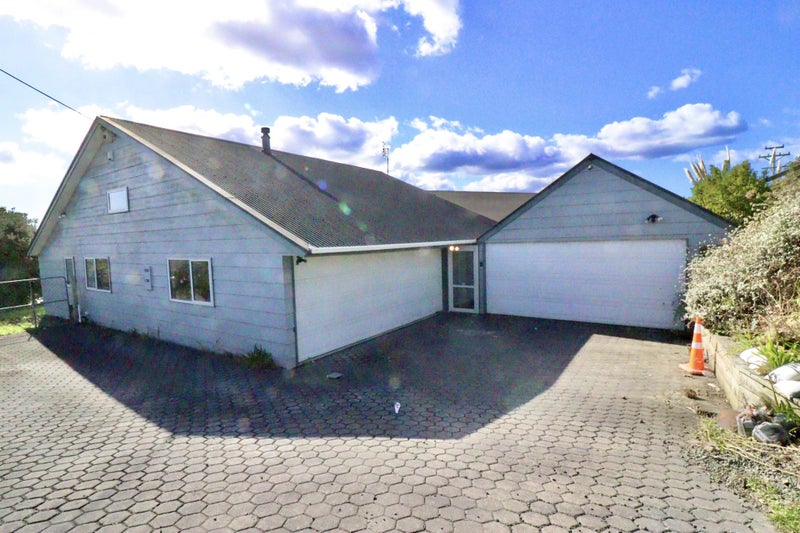 2118 East Coast Road, Stillwater, Silverdale - Carousel 1