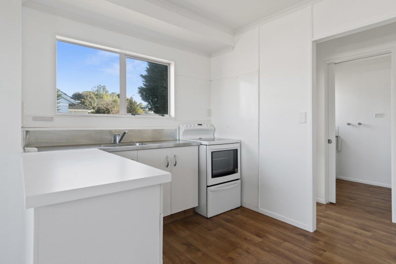 75A Henderson Crescent, Parkvale, Tauranga - Carousel 2